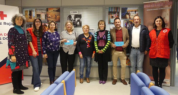 Rosa Blasco y Fernando Carrera, ganadores del Concurso de Fotografía “Personas del Mundo” de Cruz Roja Cuenca 1 Rosa Blasco y Fernando Carrera, ganadores del Concurso de Fotografía “Personas del Mundo” de Cruz Roja Cuenca