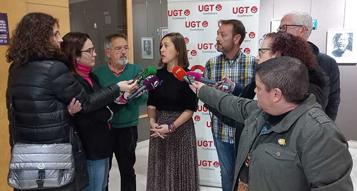 UGT Guadalajara celebra el acto “Por la eliminación de todo tipo de violencia hacia las mujeres” y recuerda que la brecha salarial también es un tipo de violencia 1 UGT Guadalajara celebra el acto “Por la eliminación de todo tipo de violencia hacia las mujeres” y recuerda que la brecha salarial también es un tipo de violencia