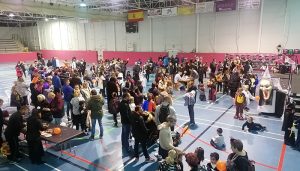 Villanueva de la Torre disfruta de un terrorífico Halloween con un multitudinario concurso de disfraces y un sensacional Pasaje del Terror confeccionado por las peñas