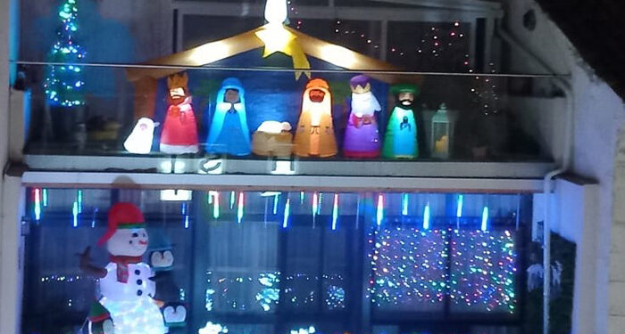 El Ayuntamiento de Cuenca da a conocer los ganadores del II Concurso de Ventanas, Balcones y Árboles de Navidad 1 Balcón ganador 20231229