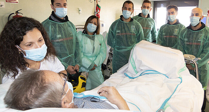 Bomberos del Ayuntamiento de Guadalajara visitan el hospital 1 Bomberos del Ayuntamiento de Guadalajara visitan el hospital