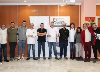 Carlos Gumiel del restaurante Biosfera, gana el I Campeonato de Tapas y Pinchos de la Federación de Trismo y Hostelería de Guadalajara