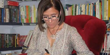 Un recital organizado por Poesía para Náufragos acogerá las voces de Neus Aguado, Juan Pablo Roa y Cristina Falcón