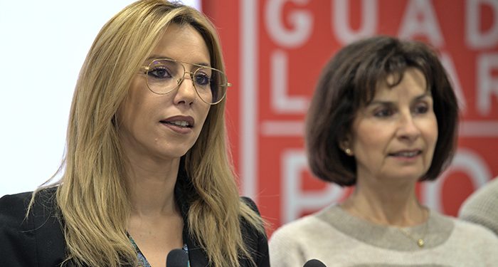 De Luz: “Ni agujero, ni ahorro, Guarinos miente y lleva gastados ya más de 1,2 millones en Navidad, 200.000 euros más que en 2022” 1 De Luz “Ni agujero, ni ahorro, Guarinos miente y lleva gastados ya más de 1,2 millones en Navidad, 200.000 euros más que en 2022”