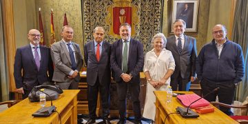 Dolz recibe al presidente del Consejo Consultivo de Castilla-La Mancha y valora “el apoyo que presta este órgano a las administraciones locales”