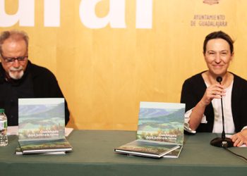 El cantautor José Antonio Alonso se reconvierte en poeta con versos a Guadalajara