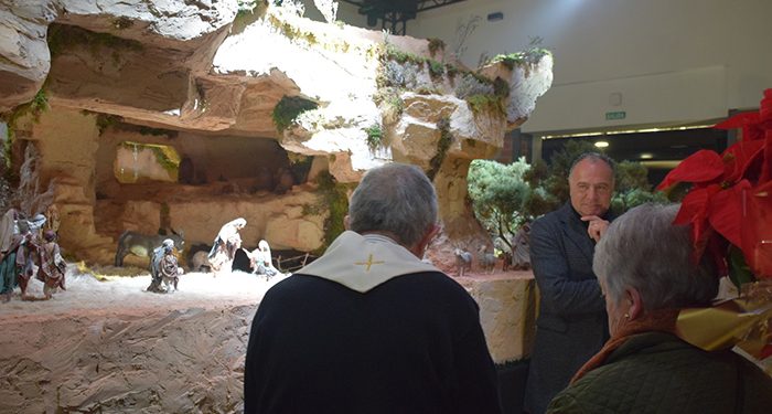 El Centro de Belenistas ‘La Hoguera’ de Tarancón ya se puede visitar en el Mercado de las Artes Luisa Sigea