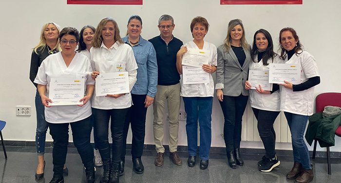 El Gobierno regional y el Ayuntamiento de Motilla del Palancar clausuran un Programa RECUAL de atención sociosanitaria