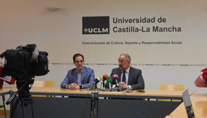 El incremento de plantillas, matrícula, titulaciones y presupuesto marcan el último año de gestión de la UCLM