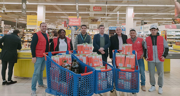 El Mirador de Cuenca dona un año más 500 euros al economato de Cáritas Diocesana de Cuenca
