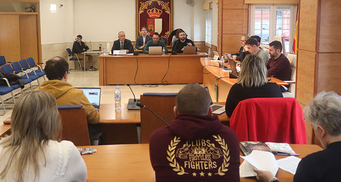 El Pleno del Ayuntamiento de Cabanillas aprueba el Presupuesto Municipal de 2024: 15’8 millones, sin subida de impuestos 1 El Pleno del Ayuntamiento de Cabanillas aprueba el Presupuesto Municipal de 2024 15’8 millones, sin subida de impuestos