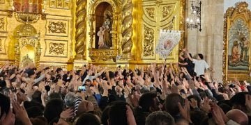 El presidente de la Diputación de Cuenca comparte con los horcajeños las fiestas de El Vítor en una “espectacular” salida