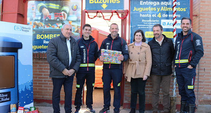 Hasta el 4 de enero puedes participar en la recogida de juguetes y alimentos impulsada por la asociación deportiva Bomberos de Guadalajara