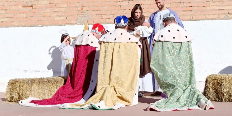 Entrevista. Belén Viviente y bocadillo solidario en la Parroquia del Cristo del Amparo