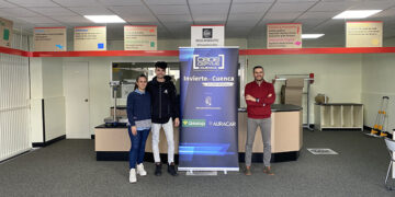 Invierte en Cuenca visita la franquicia Mail Boxes en Tarancón para colaborar en su puesta en marcha