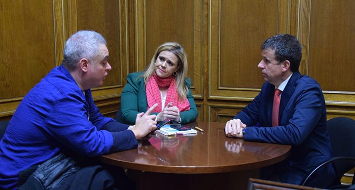 La Diputación de Cuenca dispuesta a colaborar con el talento conquense para llevar la cultura al medio rural