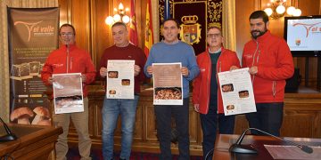 La Diputación de Cuenca quiere abrir líneas de colaboración para impulsar el cultivo de setas en la provincia a través del CIES