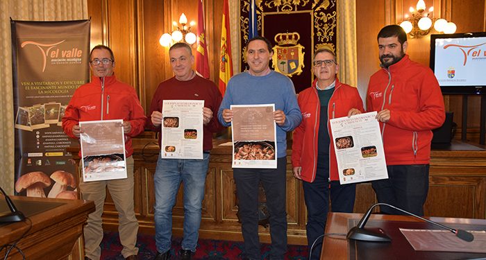 La Diputación de Cuenca quiere abrir líneas de colaboración para impulsar el cultivo de setas en la provincia a través del CIES