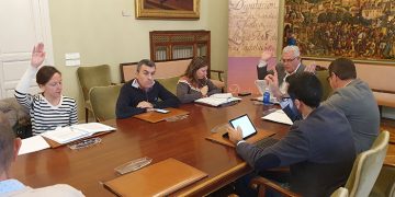 La Diputación de Guadalajara renueva los convenios con los colegios de Arquitectos y de Aparejadores para agilizar expedientes urbanísticos en los pueblos