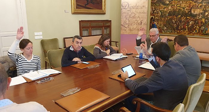 La Diputación de Guadalajara renueva los convenios con los colegios de Arquitectos y de Aparejadores para agilizar expedientes urbanísticos en los pueblos 1 La Diputación de Guadalajara renueva los convenios con los colegios de Arquitectos y de Aparejadores para agilizar expedientes urbanísticos en los pueblos