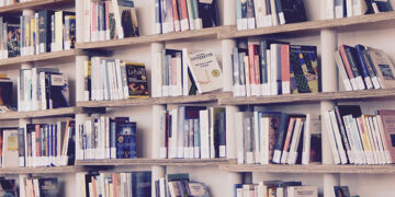 La Junta edita una guía de recomendaciones para facilitar la elección de regalos con propuestas literarias y cinematográficas