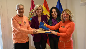 La Junta felicita a la Asociación Amigos del Camino de Santiago y la Santa Cruz por la concesión del Premio ‘Elías Vadiña’