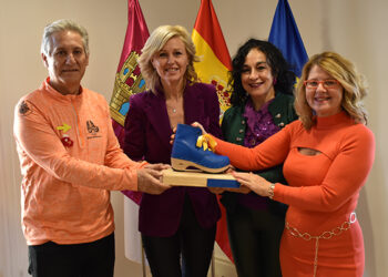 La Junta felicita a la Asociación Amigos del Camino de Santiago y la Santa Cruz por la concesión del Premio ‘Elías Vadiña’