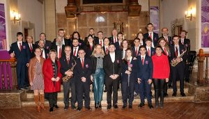 La Rondalla  Seguntina y el grupo de Baile de la Virgen de la Mayor pregonan la Navidad seguntina