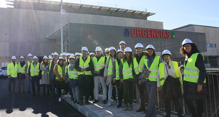 Los colegios profesionales conocen los avances del nuevo Hospital Universitario de Cuenca 1 Los colegios profesionales conocen los avances del nuevo Hospital Universitario que construye en Cuenca el Gobierno regional