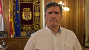 Molina responde al PP “Hay dos millones de euros para la adquisición de vehículos y la compra del mobiliario que se van a licitar en este 2024”