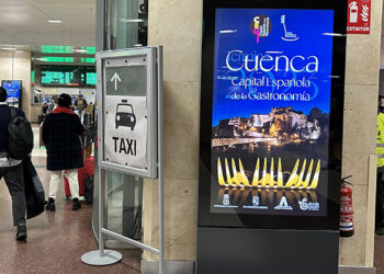 Mupis en las estaciones de AVE de Atocha y Chamartín promocionan Cuenca como Capital Española de la Gastronomía mirando al futuro Mupis en las estaciones de AVE de Atocha y Chamartín promocionan Cuenca como Capital Española de la Gastronomía mirando al futuro