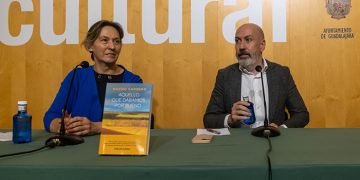 Nacho Cardero presenta en Guadalajara su libro ‘Aquello que dábamos por bueno’, con homenaje a la ciudad que le vio nacer