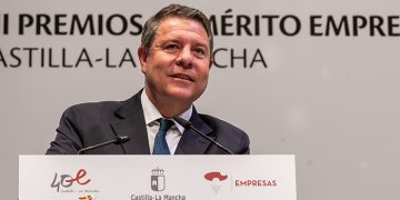 Page anuncia la aprobación de la oferta de empleo público con 3.300 plazas, de las cuales 1.500 son para sanidad, 800 para educación y 1.000 para administración general