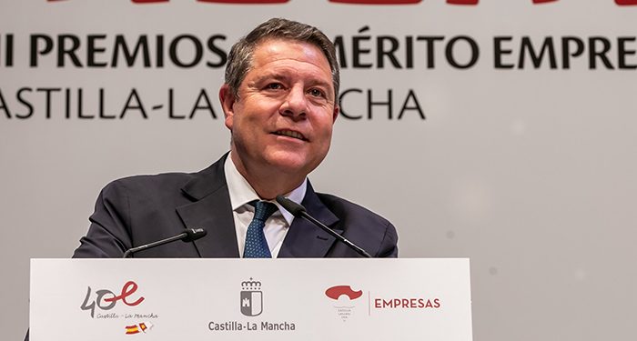 Page anuncia la aprobación de la oferta de empleo público con 3.300 plazas, de las cuales 1.500 son para sanidad, 800 para educación y 1.000 para administración general