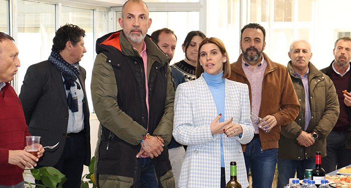 Piquet resalta el compromiso de los trabajadores de la MAS y asegura que “gracias a su trabajo bebemos una de las mejores aguas del país” 1 Piquet resalta el compromiso de los trabajadores de la MAS y asegura que “gracias a su trabajo bebemos una de las mejores aguas del país”