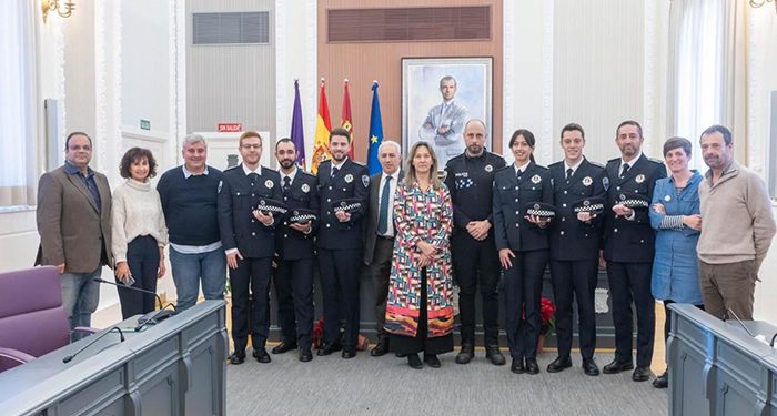 Seis nuevos agentes de la Policía Local toman posesión del cargo en el Ayuntamiento de Guadalajara