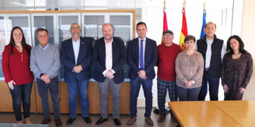 SESCAM y ALCER Cuenca y Guadalajara refuerzan su colaboración para seguir mejorando la calidad del transporte sanitario de los pacientes de diálisis