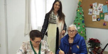 Un total de 180 personas participan en el programa ‘Navidad en Compañía. Ningún Mayor Sólo’
