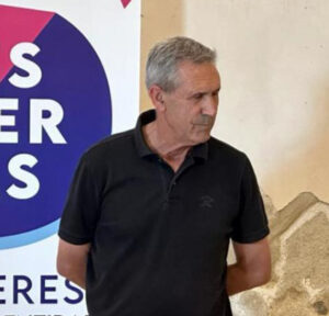 Entrevista. Fernando Sánchez, alcalde de Moya. Este domingo festejan a San Antón en Los Huertos de Moya, para asegurar la procesión y el encuentro de los que emigraron a Valencia. 2 alcalde de moya