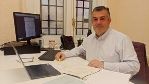 Álvaro Barambio: “Dolz celebra el informe de prórroga del servicio de autobuses como si fuera un premio extraordinario, cuando es solo un reintegro” 2 Álvaro Barambio