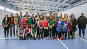 Castilla-La Mancha respalda la propuesta emanada del Consejo Escolar del Estado de prohibir el uso del móvil en Infantil y Primaria y regularlo en Secundaria