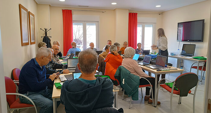 CEDER Alcarria Conquense retoma los cursos de “Comunicación Digital” en más de una decena de municipios de la comarca 1 CEDER Alcarria Conquense retoma los cursos de “Comunicación Digital” en más de una decena de municipios de la comarca