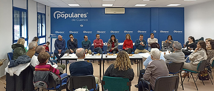 Chocolate y roscón para dar la bienvenida al 2024 en la sede del PP de Cuenca 1 Chocolate y roscón para dar la bienvenida al 2024 en la sede del PP de Cuenca