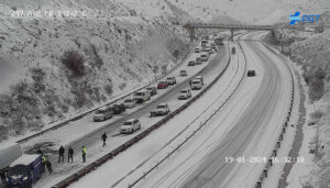 Cortada la A-2 a su paso por Alcolea del Pinar