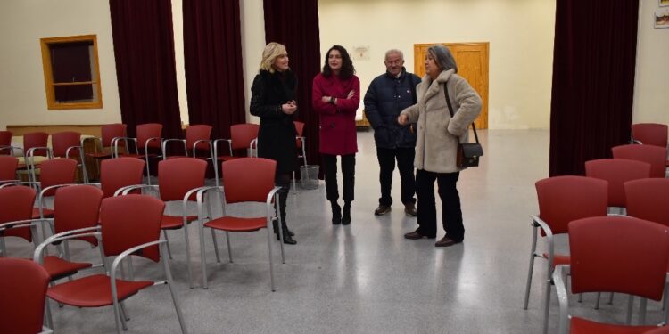 La Junta invierte 20.769 euros en renovar de iluminación de la Casa de la Cultura de Torrejoncillo del Rey, que por primera se ha adherido a la Red de Artes Escénicas