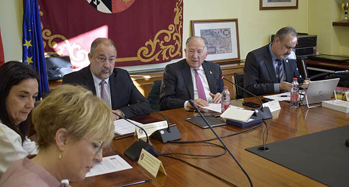 El Consejo Social de la UCLM premia al periodista Pedro Piqueras en sus ‘Reconocimientos’