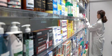 El Gobierno regional concede 286.000 euros a 30 municipios de Cuenca para poner en marcha botiquines farmacéuticos