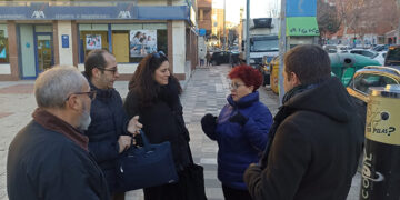 El PP solicita al Ayuntamiento de Cuenca acabar con el “basurero” ocasionado en el barrio de San Fernando, así como el arreglo de su plaza