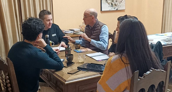 El proyecto Arraigo se reúne con cuatro pueblos de la provincia de Cuenca para conocer las necesidades y realizar propuestas