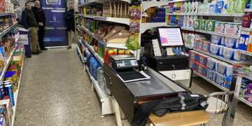 Invierte en Cuenca respalda el relevo para mantener abierto el supermercado de Tragacete